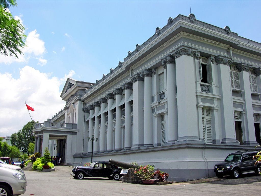 Bảo tàng thành phố đã chứng kiến bao thăng trầm của Sài Gòn.